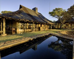 Hotel Ekuthuleni Lodge (Vaalwater, Sydafrika)