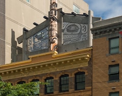 Hotel Skwachàys Lodge (Vancouver, Canada)