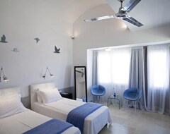 Hotel Majestic (Thiramonas, Grecia)