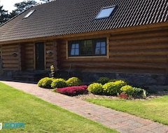 Toàn bộ căn nhà/căn hộ The Gorgeous Log House, That Brings Out The Smile! (Loksa, Estonia)