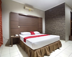 Hotel RedDoorz @ Surapati (Bandung, Indonesia)