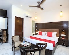 Khách sạn OYO 15015 Hotel Ska Hometel (Chandigarh, Ấn Độ)
