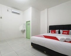 Khách sạn Lyfriska Residence Lampung RedPartner (Bandar Lampung, Indonesia)