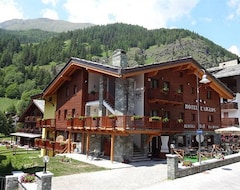 Khách sạn Hotel L'Aiglon (Champoluc, Ý)