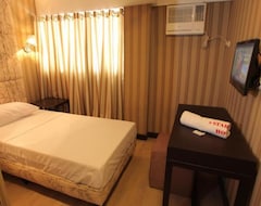 Khách sạn Starmark Hotel (Naga City, Philippines)