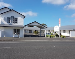 Hotel Blake Court (Whangamata, New Zealand)