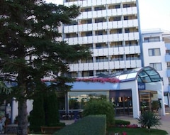 Khách sạn Hotel Dunav (Sunny Beach, Bun-ga-ri)