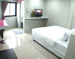 Hotel Ma Non Nont & Apartment (Bangkok, Thailand)