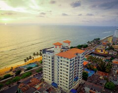 Khách sạn Global Towers (Colombo, Sri Lanka)
