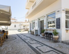 Khách sạn Hotel Roumani (Spetses, Hy Lạp)