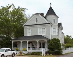 Bed & Breakfast Trowell Historic Inn (Jesup, USA)