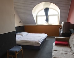 Hotel Berg Toboz (Pécs, Hungría)