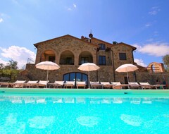 Toàn bộ căn nhà/căn hộ Organic farm, salt water swimming pool open all year round, beautiful scenery (Castel del Piano, Ý)