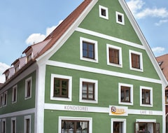Khách sạn Bauer Gästezimmer (Kipfenberg, Đức)