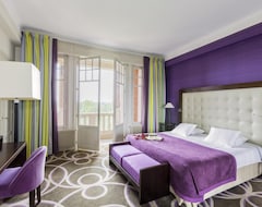 Hotel Club Med Vittel Ermitage - France (Vittel, Francia)
