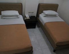 Hotel Century 21 (Iloilo City, Filipini)