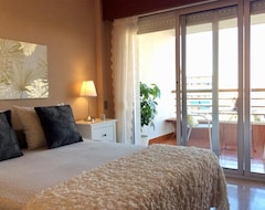 Casa/apartamento entero Room On The Beach - Playa San Juan (Alicante, España)