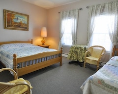 Khách sạn Glory Guest House (Moncton, Canada)
