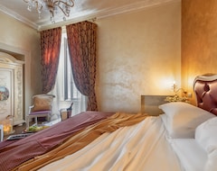 Hotel Relais Empire (Verona, Italy)