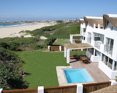Hotel Beach Break (St. Francis Bay, South Africa)