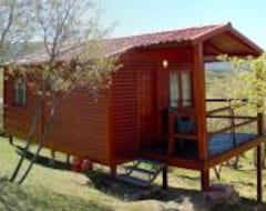 Khu cắm trại Camping de Cervera de Buitrago (Cervera de Buitrago, Tây Ban Nha)