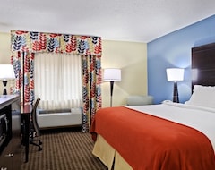 Holiday Inn Express Hotel Fort Campbell-Oak Grove, an IHG Hotel (Oak Grove, EE. UU.)