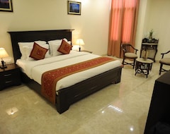 Khách sạn Raj Regency (Jaipur, Ấn Độ)