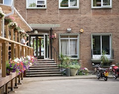 Хотел Palmers Lodge Hillspring (Лондон, Великобритания)