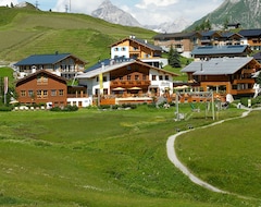 Khách sạn Mohnenfluh (Lech am Arlberg, Áo)