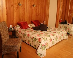 Bed & Breakfast Chambres d'Hotes "La Landre" (Le Clerjus, Francuska)