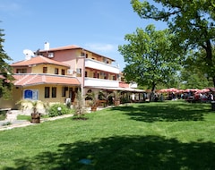 Resort Turisticheski kompleks"Strandzha" (Sredec, Bun-ga-ri)