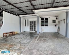 Hele huset/lejligheden Jiaxin Homestay - Puteri Wangsajiaxinminsu (Ulu Tiram, Malaysia)