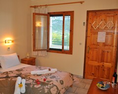 Pansiyon Pension Athina Maria (Kinira, Yunanistan)