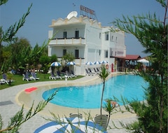 Hotel Ninos On The Beach (Roda, Greece)