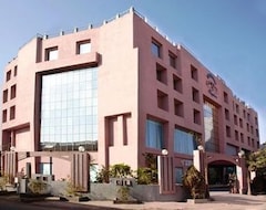 FabHotel Cambay Sapphire (Ahmedabad, Hindistan)