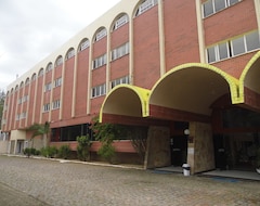 Hotel Ravena Cassino (Laguna, Brezilya)