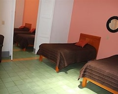 Hotel Home And Hostel (Guadalajara, Mexico)