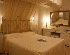 Angelica Traditional Boutique Hotel (Hydra, Yunanistan)