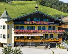 Otel Pichlgut (Radstadt, Avusturya)