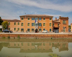 Khách sạn Hotel Riviera Dei Dogi (Mira, Ý)