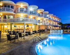 Hotel Arkadia (Kypseli, Greece)