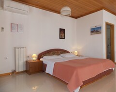 Hotel Apartments & Rooms Karmen (Portorož, Slovenia)
