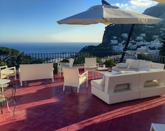 Otel Villa Silia (Capri, İtalya)