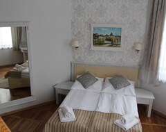 Khách sạn Hotel Zamek Karnity (Milomlyn, Ba Lan)