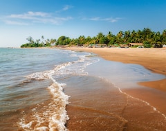 Resort/Odmaralište Sibaya Beach Resort (Morjim, Indija)