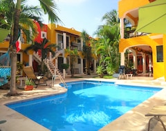 Khách sạn Hotel El Acuario (Playa del Carmen, Mexico)