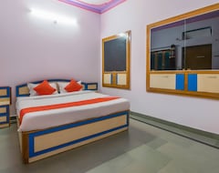 Khách sạn OYO 46646 Hotel Surya Villa (Udaipur, Ấn Độ)