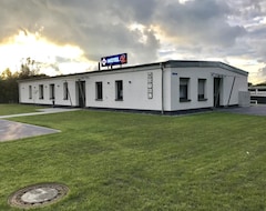 Khách sạn Kraftwerk Relax Motel (Werl, Đức)