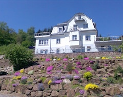 Otel Villa Hof Langenborn (Schöllkrippen, Almanya)