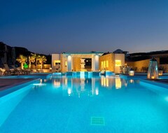 Khách sạn Desiterra Resort (Fira, Hy Lạp)
